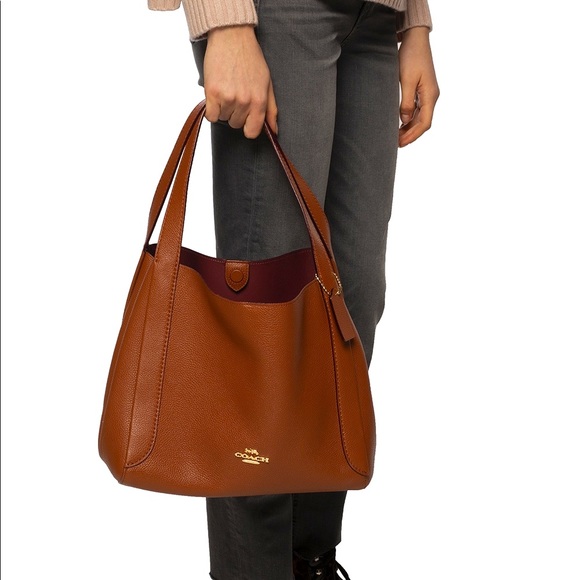 Coach Handbags - BNWT Coach Hobo Leather Shoulder Bag